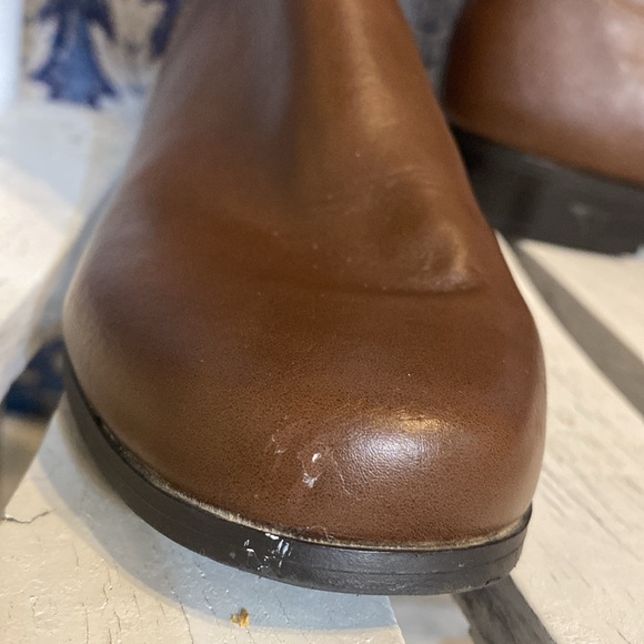 East 5th memory foam brown zipper boots Size 6.5. - Picture 6 of 10